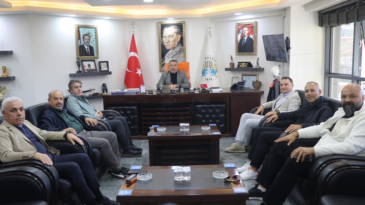 Başkan Mustafa Arslanoğlu ve Heyetinden Dinar Belediyesi’ne Ziyaret
